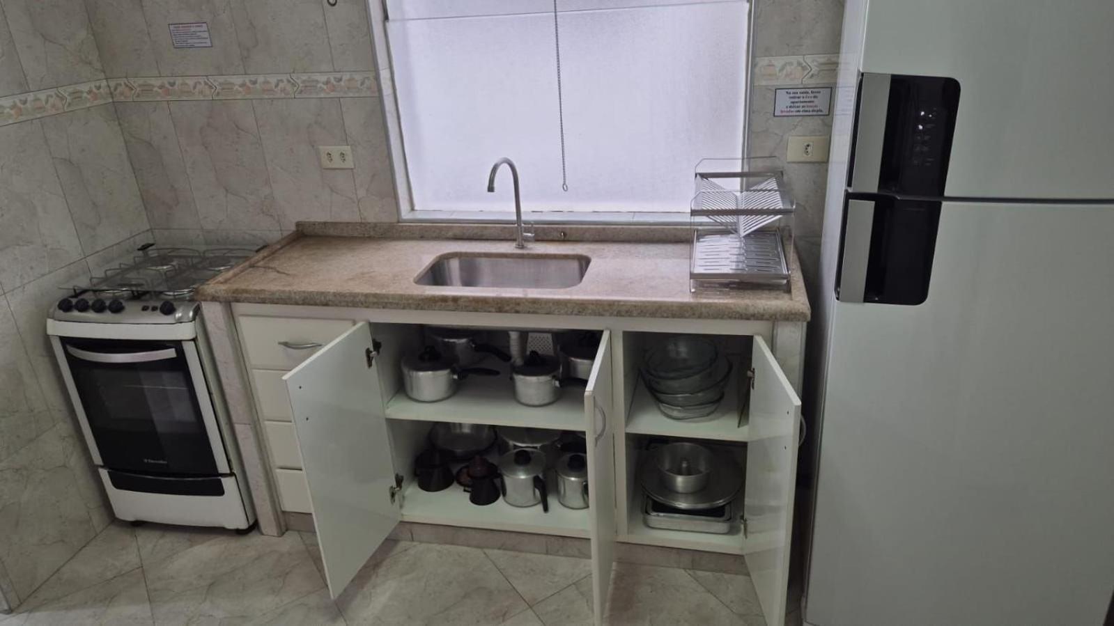 Condominio Baia Blanca Гуаружа Екстер'єр фото