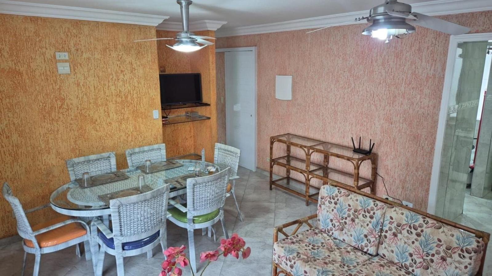 Condominio Baia Blanca Гуаружа Екстер'єр фото