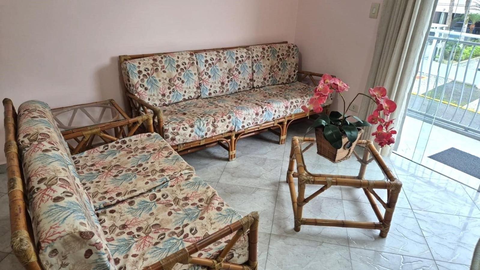 Condominio Baia Blanca Гуаружа Екстер'єр фото
